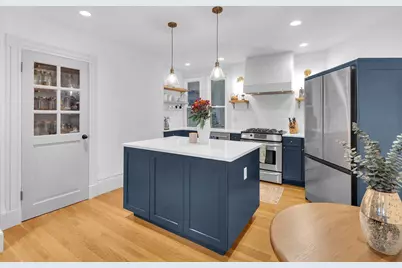 24 Albion Pl #1, Boston, MA 02129 - Photo 2