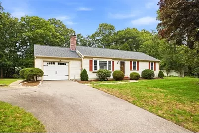 21 Oxford Rd, Sandwich, MA 02537 - Photo 2