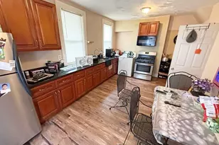 12 Columbus Ave, Lowell, MA 01851 - Photo 4