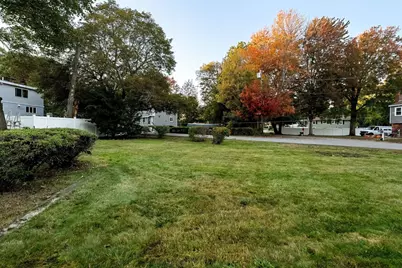 6 Martin St, Saugus, MA 01906 - Photo 22