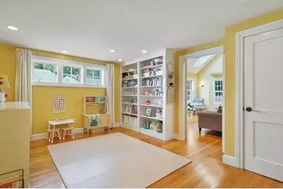 8 Elmwood Circle, Peabody, MA 01960 - Photo 20