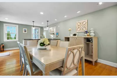 8 Elmwood Circle, Peabody, MA 01960 - Photo 14