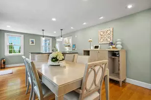 8 Elmwood Cir, Peabody, MA 01960 - Photo 14
