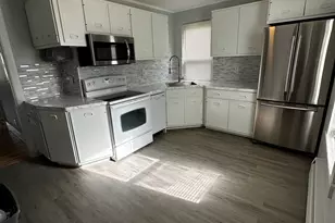 10 Mason St, Taunton, MA 02780 - Photo 2