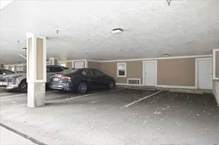 989 East St, Dedham, MA 02026 - Photo 38
