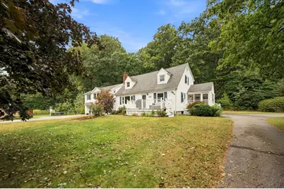 51 Queensland Rd, Billerica, MA 01862 - Photo 2