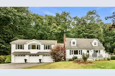 51 Queensland Rd, Billerica, MA 01862 - Photo 1
