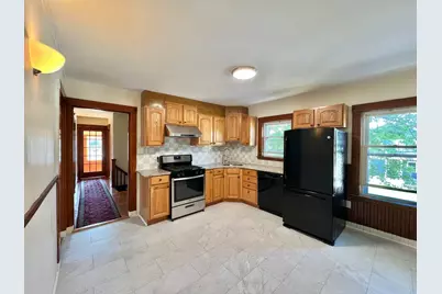 38-40 Florence Street #2, Winchester, MA 01890 - Photo 2