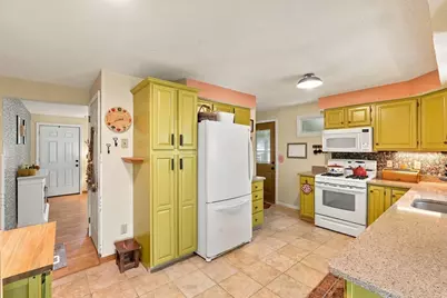 5 Maxine Cir, Easthampton, MA 01027 - Photo 10