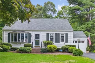 28 Carver Rd, Wellesley, MA 02481 - Photo 2
