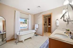 37 Upland Rd, Holyoke, MA 01040 - Photo 32