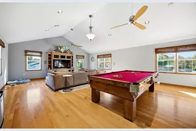 37 Upland Rd, Holyoke, MA 01040 - Photo 22