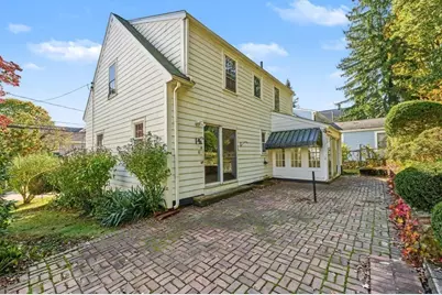 15 Cummings Rd, Newton, MA 02459 - Photo 2