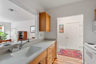 27 Hartland Way #106, Acton, MA 01720 - Photo 6
