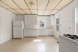 20 W Water St, Wakefield, MA 01880 - Photo 8