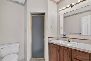 401 Colonial Dr, Ipswich, MA 01938 - Photo 22