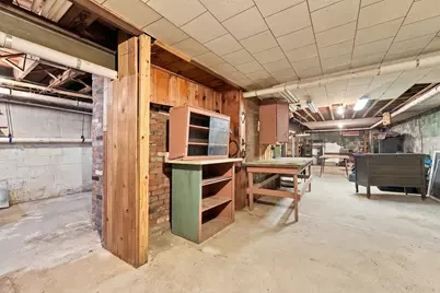 10 Davenport St, Worcester, MA 01610 - Photo 32