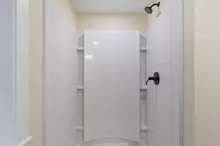 346 Rogers St, Lowell, MA 01852 - Photo 40
