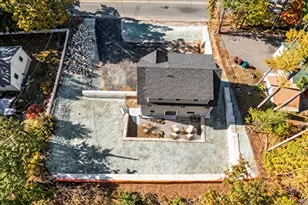 346 Rogers St, Lowell, MA 01852 - Photo 10