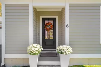 74 Congress St #6, Pembroke, MA 02359 - Photo 2