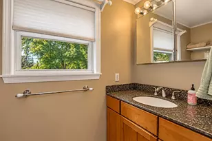 70 Strawberry Hill Rd, Agawam, MA 01030 - Photo 16
