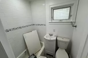 13 Spring St, Somerville, MA 02143 - Photo 10