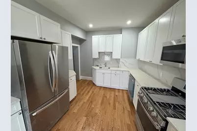 13 Spring St #3, Somerville, MA 02143 - Photo 4
