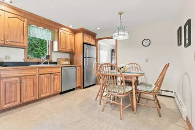 6 Exeter Dr, Woburn, MA 01801 - Photo 4
