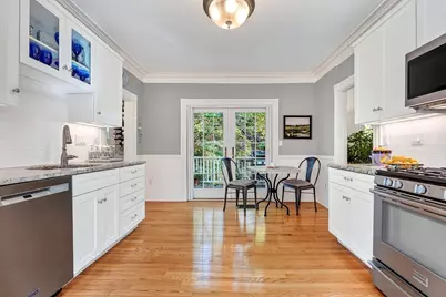 241 Vinton Street, Melrose, MA 02176 - Photo 10