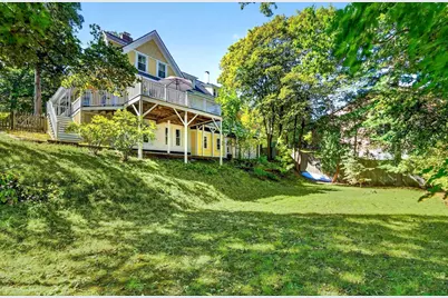 241 Vinton Street, Melrose, MA 02176 - Photo 34