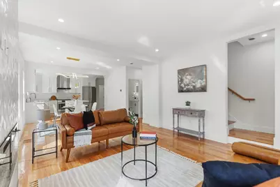 9-11 Harriet Ave #11, Belmont, MA 02478 - Photo 4