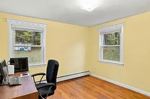 219 Amherst St, Granby, MA 01033 - Photo 14