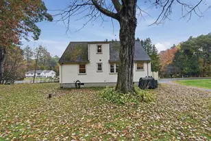 219 Amherst St, Granby, MA 01033 - Photo 28