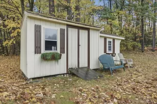 219 Amherst St, Granby, MA 01033 - Photo 26