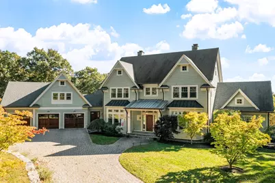90 Applegrove Ln, Carlisle, MA 01741 - Photo 2