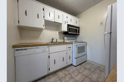 157 Franklin St. #E4, Stoneham, MA 02180 - Photo 8