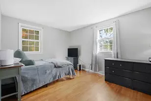 631 Central St, Holliston, MA 01746 - Photo 20