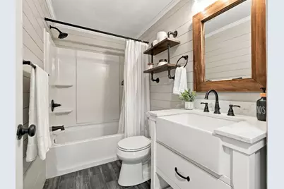 43 Oliver St, Easthampton, MA 01027 - Photo 24