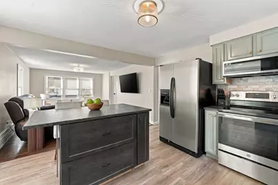 43 Oliver St, Easthampton, MA 01027 - Photo 16