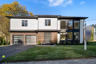 44 Ridgewood Rd, Milton, MA 02186 - Photo 1