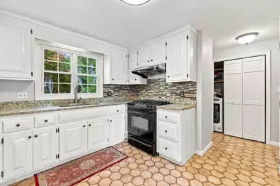 293 Davis St, Northborough, MA 01532 - Photo 14