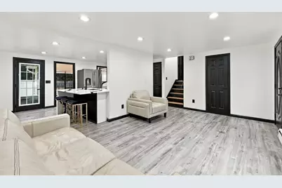 171 Tamarack Dr, Springfield, MA 01129 - Photo 8