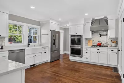 50 Lewis St, Franklin, MA 02038 - Photo 6