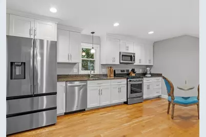 28 Hopkins Street, Melrose, MA 02176 - Photo 4