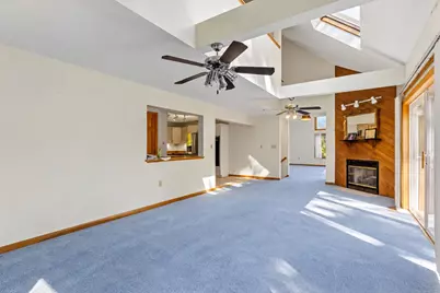 14 Buckingham Lane, Haverhill, MA 01835 - Photo 2