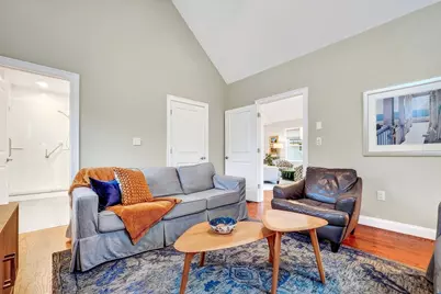 66 Evergreen Ave #66, Bedford, MA 01730 - Photo 16