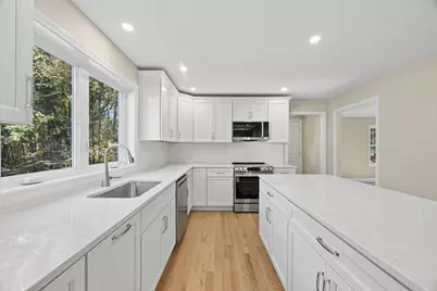 37 Martin, Douglas, MA 01516 - Photo 4