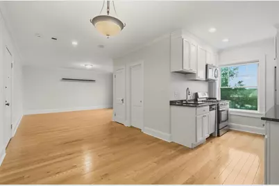 21 Bradlee Rd #32, Medford, MA 02155 - Photo 4