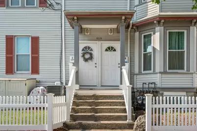 659 Moody St #3, Waltham, MA 02453 - Photo 2