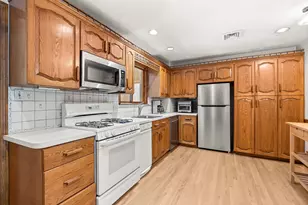 11 Ravenna Rd, Boston, MA 02132 - Photo 8